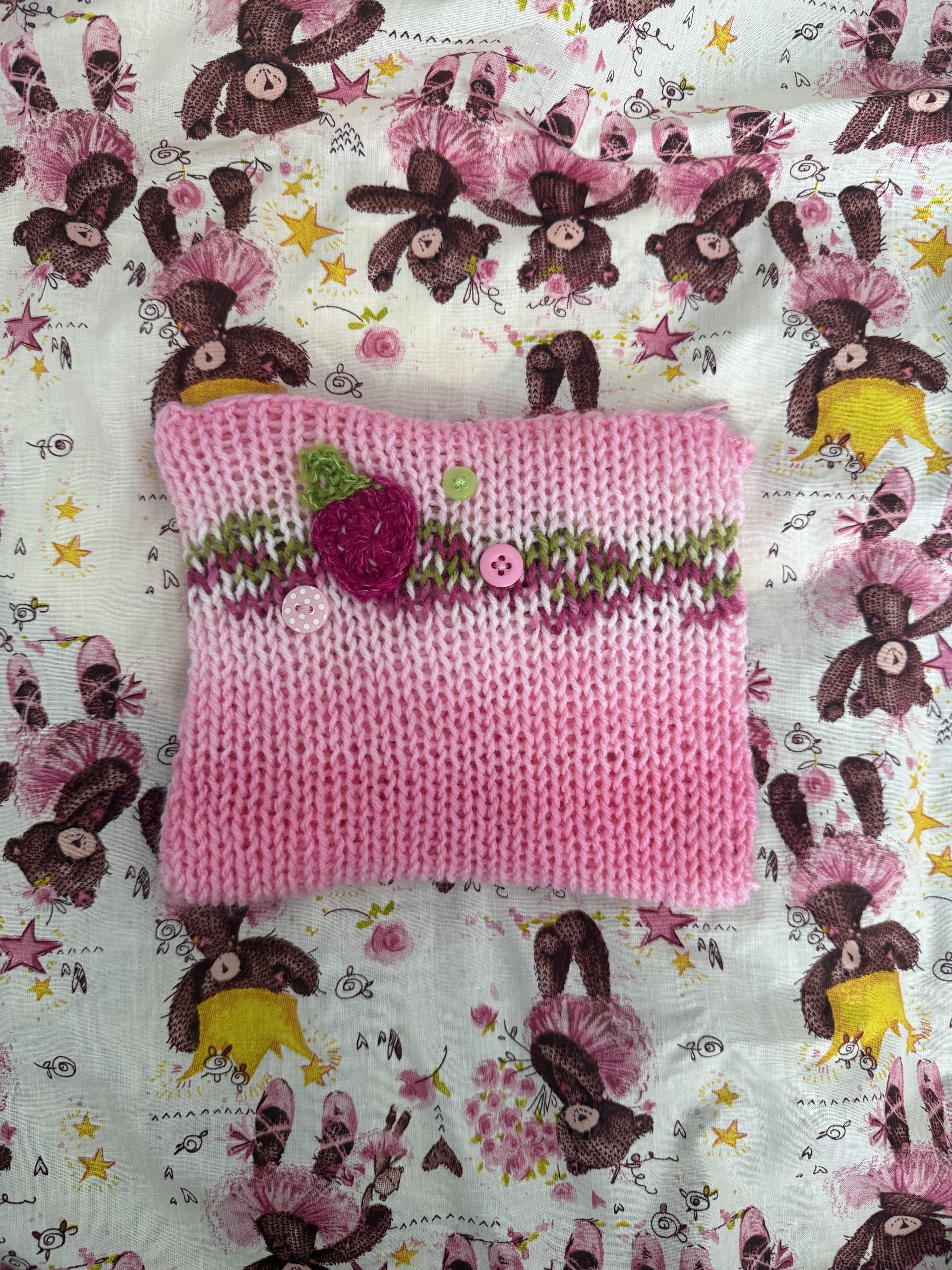 handmade knitted strawberry matcha pouch